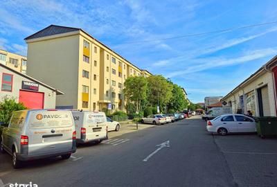 Apartament cu 2 camere decomandat în Traian