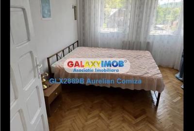 Casă cu 10 camere cu Garaj în 1 Mai - 16