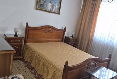 Apartament cu 2 camere semidecomandat în Sala Palatului