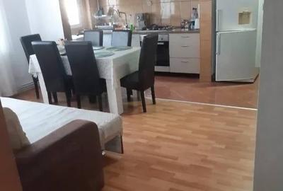Apartament cu 3 camere în Mănăștur