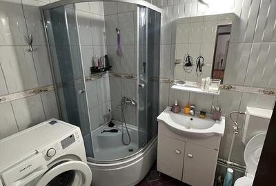 Apartament cu 2 camere decomandat în Central - 1
