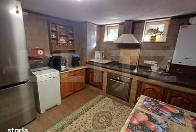 Casă cu 5 camere cu Teren 400 Mp în Obcini - 13