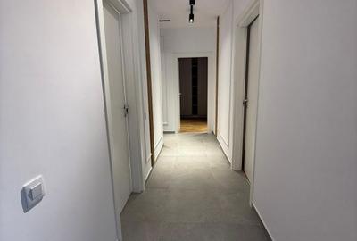 Apartament cu 3 camere decomandat, mobilat în 13 Septembrie