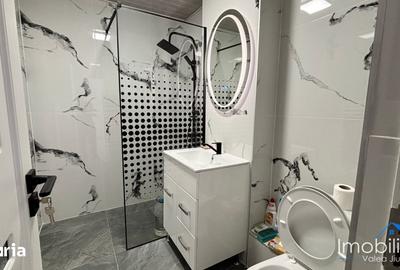 Apartament cu 2 camere în Petros