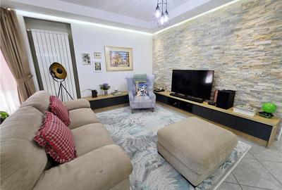 Casă individuală cu 5 camere cu Teren 900 Mp în Dumbrăvița