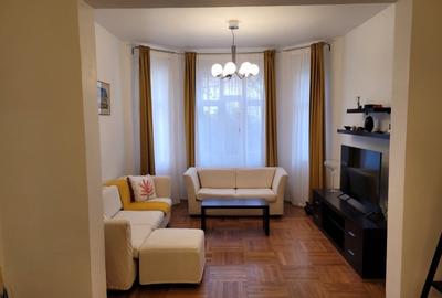Apartament cu 4 camere decomandat, mobilat în Vitan Mall