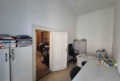 Apartament cu 2 camere semidecomandat în Ultracentral