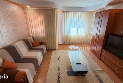 Apartament cu 2 camere decomandat în 1 Mai - 4