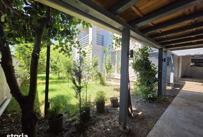 Casă cu 6 camere cu Teren 539 Mp în Berceni