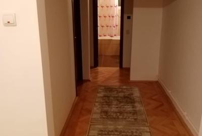 Apartament cu 3 camere decomandat în Exterior Vest - 3