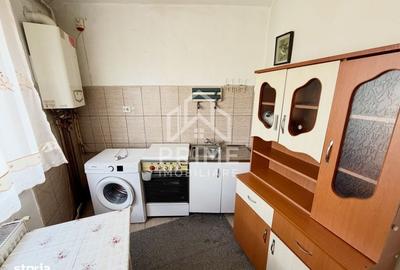 Garsonieră în Teiu