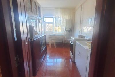 Apartament cu 2 camere decomandat în Exterior Vest