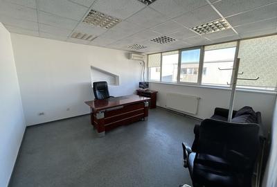 Spațiu comercial, de 20 mp, în Central