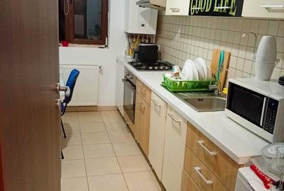 Apartament cu 2 camere decomandat în Prelungirea Ghencea - 2