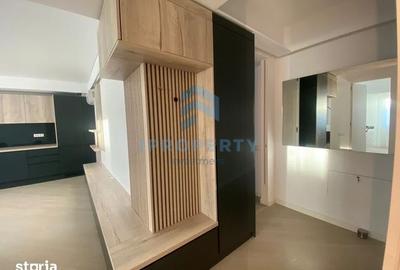 Apartament cu 3 camere semidecomandat în Drumul Taberei