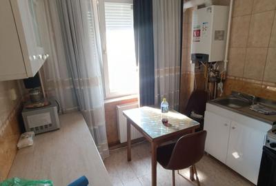 Garsonieră decomandată în Valea Rosie - 4