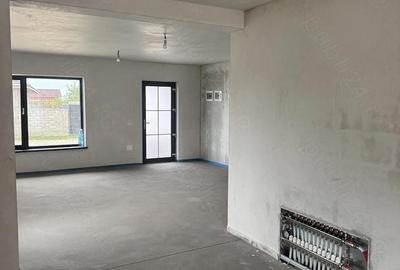 Casă cu 3 camere cu Teren 311 Mp în Central - 3