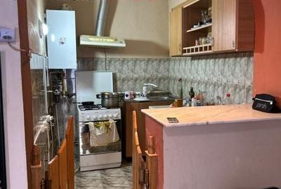 Casă cu 7 camere cu Teren 1000 Mp în Sebeș