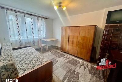 Apartament cu 2 camere în 22 Decembrie 1989