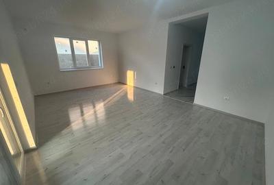 Casă cu Teren 135 Mp în Covaci - 7