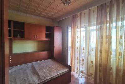 Apartament 3 camere, etaj 3, decomandat, bilateral cu 2 balcoane - 3