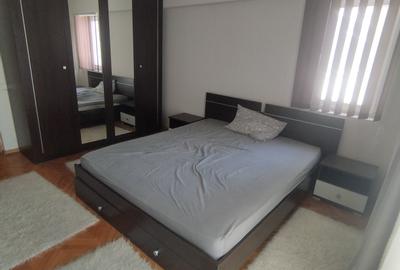 2 camere pe Bd. Unirii | 65 mp | Etaj 3/8 | Bloc 1994 | 182.900€ neg - 2
