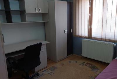 Apartament cu 3 camere decomandat în Aradului - 5