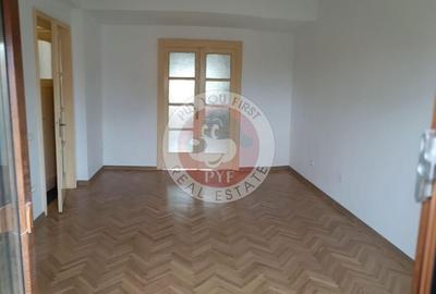 Apartament cu 4 camere decomandat în Kogălniceanu - 2