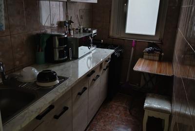 Apartament cu 2 camere decomandat în Tineretului - 1