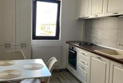 Apartament cu 3 camere decomandat în Giroc