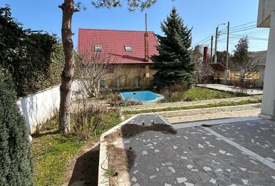 Casă cu 7 camere cu Canalizare în Central - 16