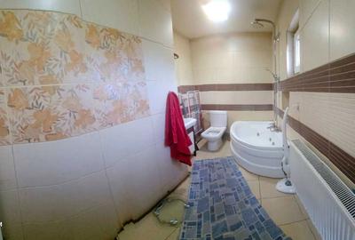 Casă cu 3 camere în Central - 3