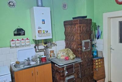 Casă cu Teren 1200 Mp în Central - 5