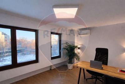 Pta Unirii - 96 mp Spa?iu de birouri / rezidential + 1 l... - 2