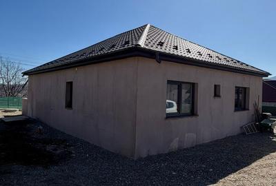 Casă cu 3 camere cu Teren 1818 Mp în Oituz - 15