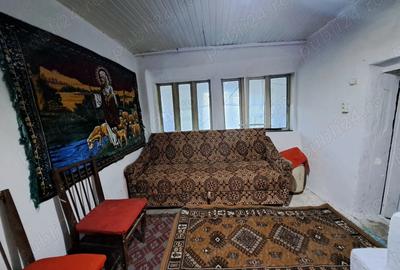 Casă cu 6 camere în Oșești - 2