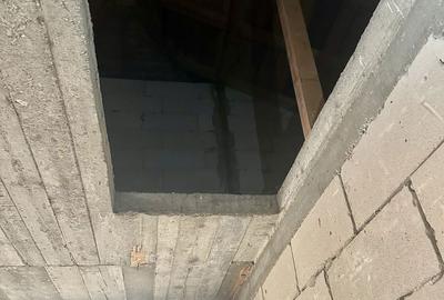 Casă cu 4 camere cu Teren 333 Mp în Central - 3