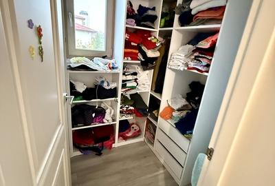 Casă cu 8 camere cu Teren 560 Mp în Central - 16