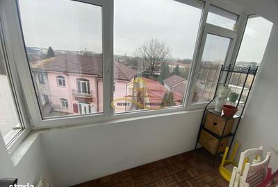 Apartament cu 3 camere semidecomandat în Nănești - 2