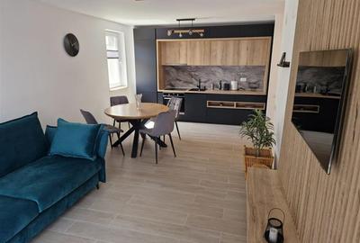 Apartament cu 2 camere semidecomandat, mobilat în Astra - 2