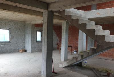 Vila tip duplex Otopeni - Lidl 23 August - 5