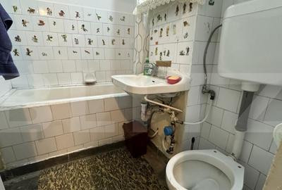 Apartament 2 camere, decomandat, zona Rogerius - 2