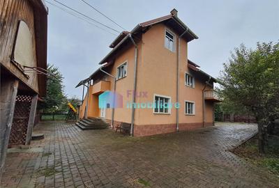 Casă cu 11 camere cu Teren 1200 Mp în Ițcani - 14