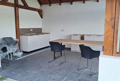 Casă cu 4 camere în Central - 18