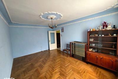 Apartament cu 3 camere decomandat în Central - 11