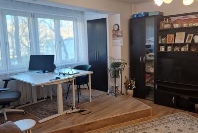 Apartament cu 3 camere semidecomandat în Drumul Taberei - 3