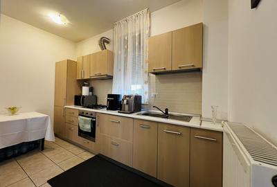 Apartament cu 3 camere semidecomandat, mobilat în Dumbrăvița - 4
