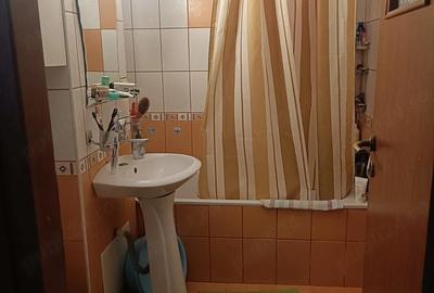 Apartament cu 3 camere decomandat în Unirii - 1