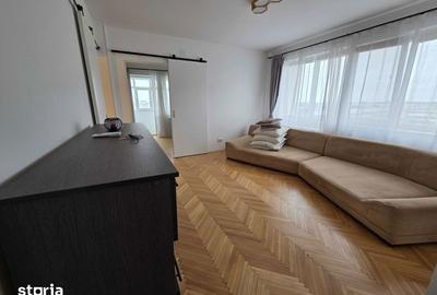 Apartament cu 2 camere semidecomandat în Grivița