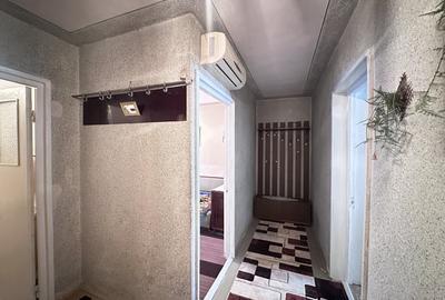 Apartament cu 3 camere semidecomandat în Berceni - 9